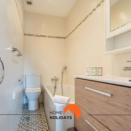 Apartment #164 Saradel 42 By Holidays *