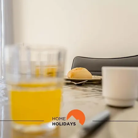 #164 Saradel 42 By Holidays Apartment