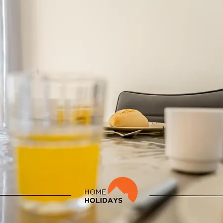 #164 Saradel 42 By Holidays 아파트